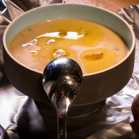 Мисо супа с бачковска пъстърва и бейби спанак